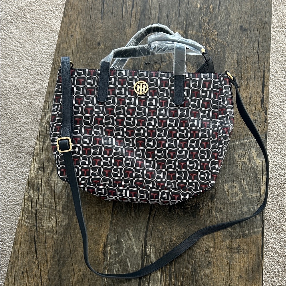Tommy Hilfiger Women's Geometric Black and Red Shoulder Bag - Picture 7 of 15